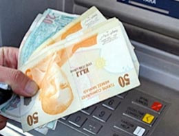1.5 saatte 33 kişiyi dolandırdılar