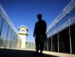 Bagram hapishanesi Afganistan'a devrediliyor