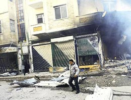 Esad'ın ordusu Türkiye sınırına dayandı Esad'ın ordusu Türkiye sınırına dayandı